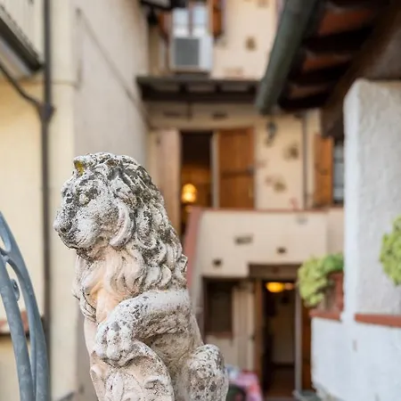 Apartment La Casetta Di Raffaello Camaiore
